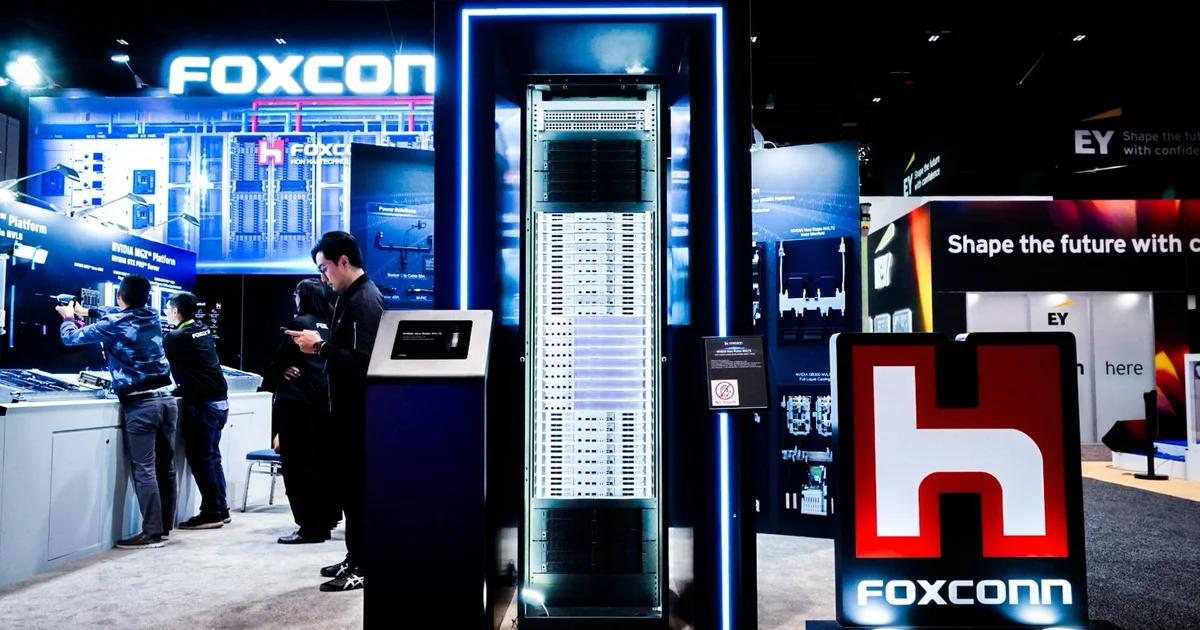 Foxconn et OpenAI préparent un nouvel accord : derrière l'IA, la bataille des usines et des serveurs