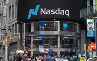 Nasdaq plunges 2.6% as Wall Street questions the enormous cost of the AI boom
