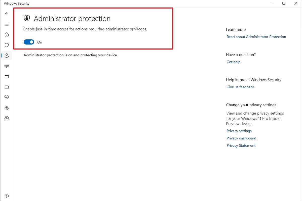 Interface de protection administrateur de Windows Security présentant l'option d'élévation temporaire des privilèges
